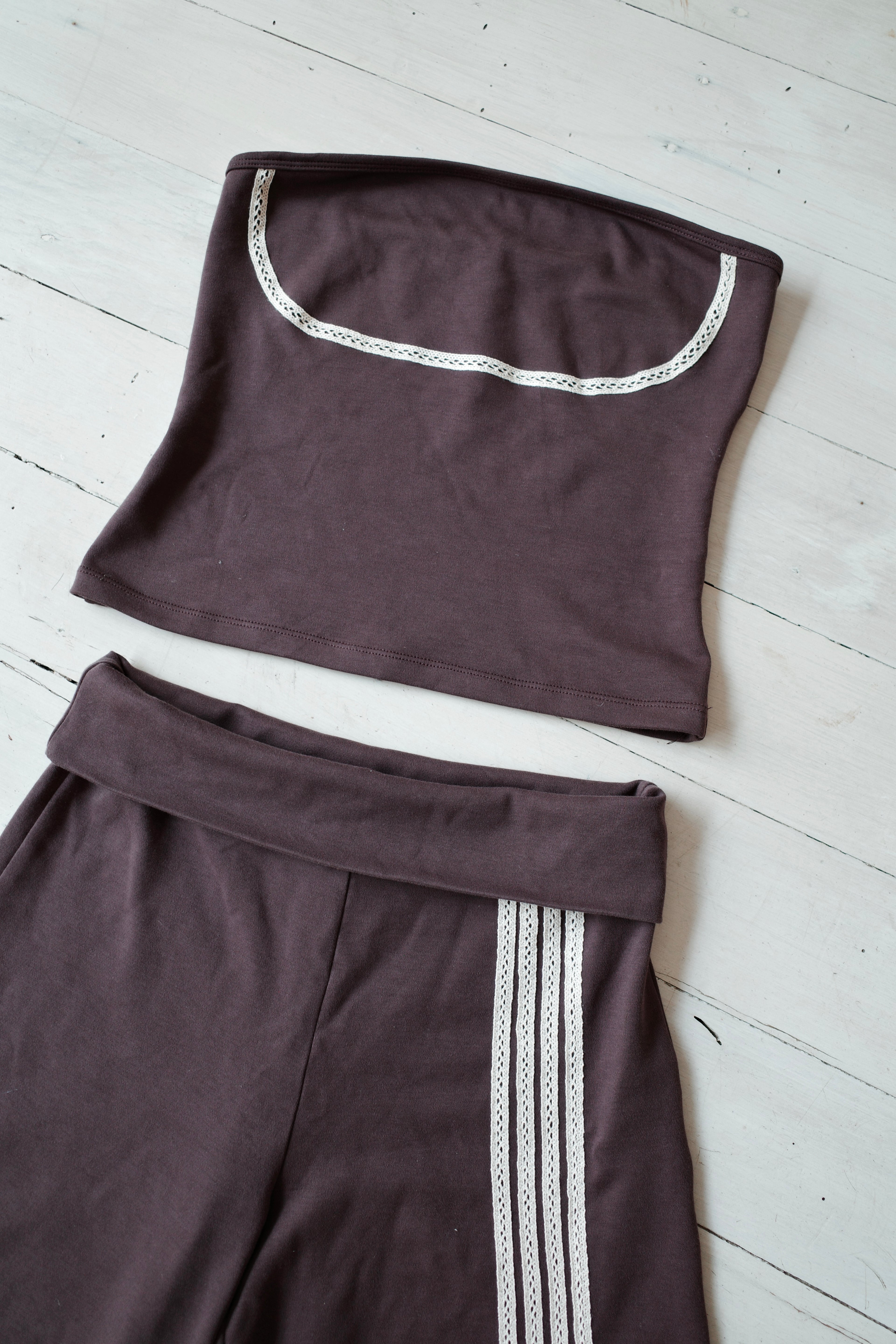 The Form Top - Chocolate